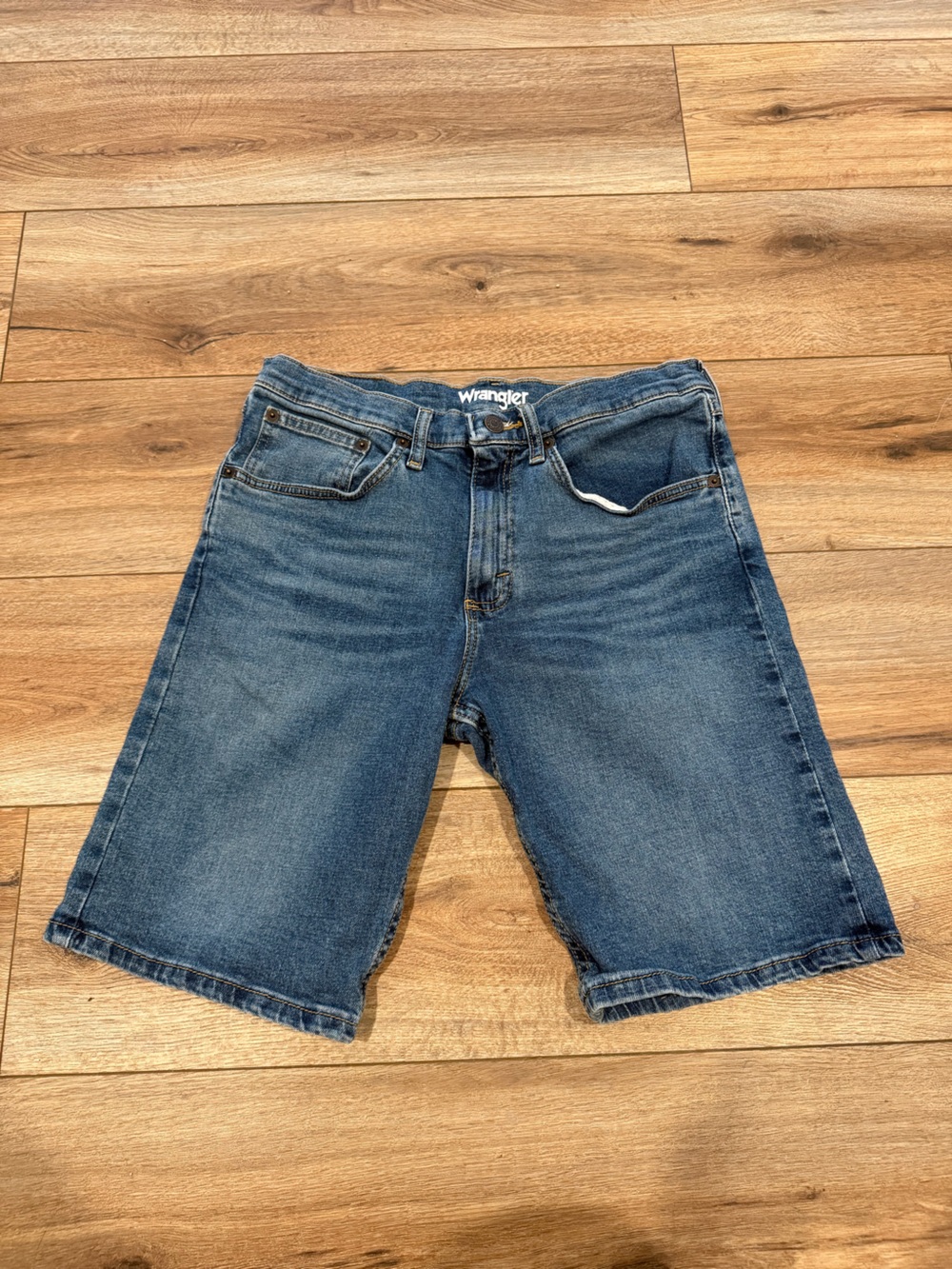 Wrangler Men’s Denim Jean Shorts Jorts Size 30 5 Pocket Style